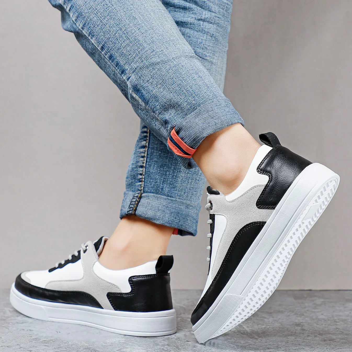 Avisin Turnschuhe