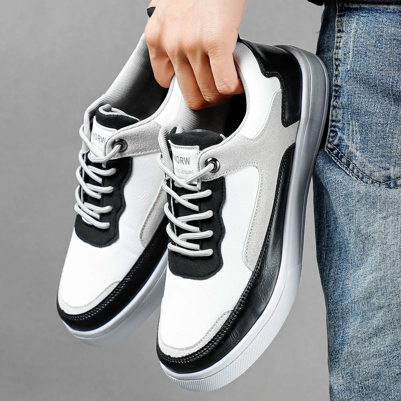Avisin Turnschuhe