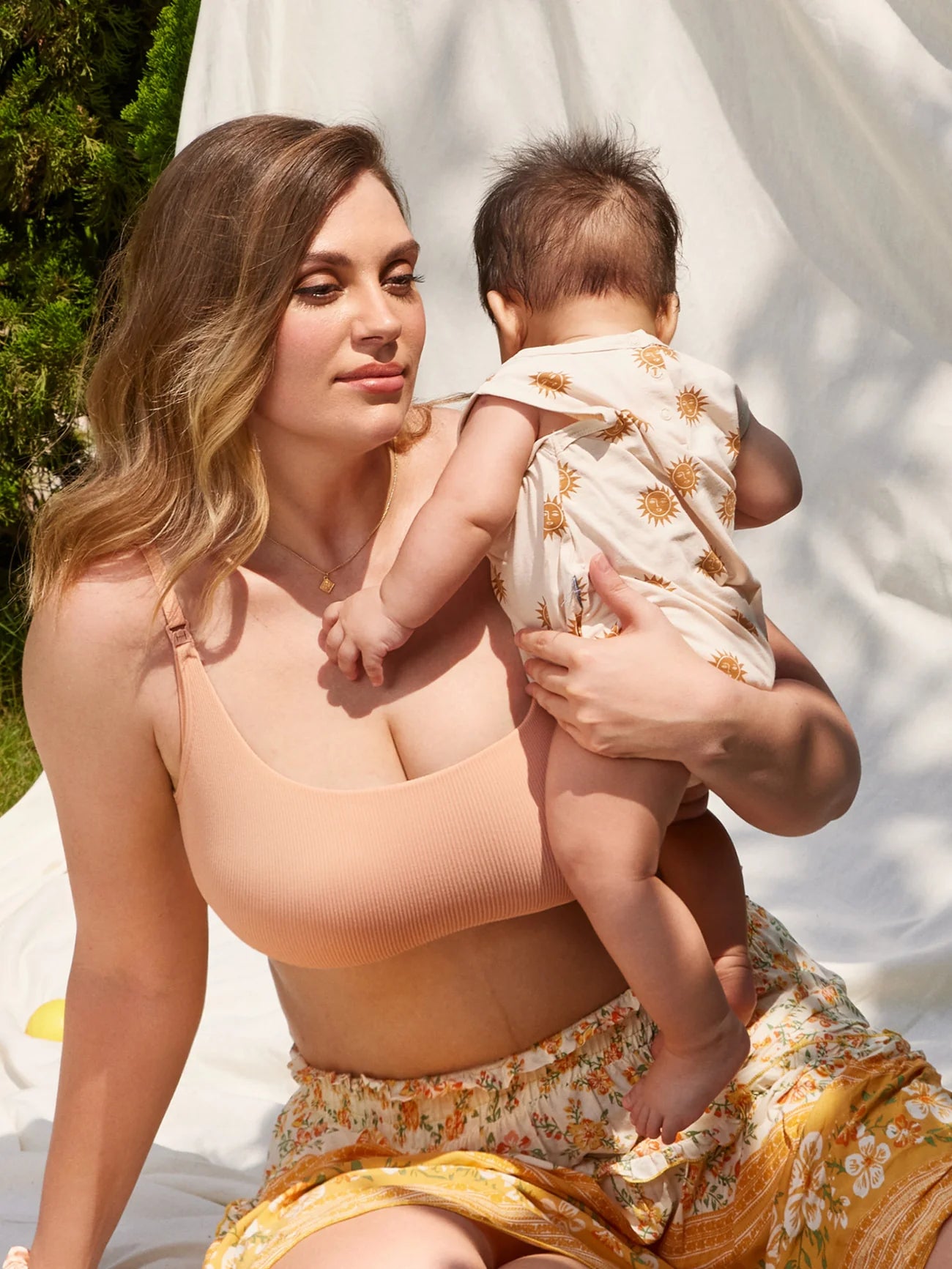 Geripptes Still-Bralette mit U-Ausschnitt
