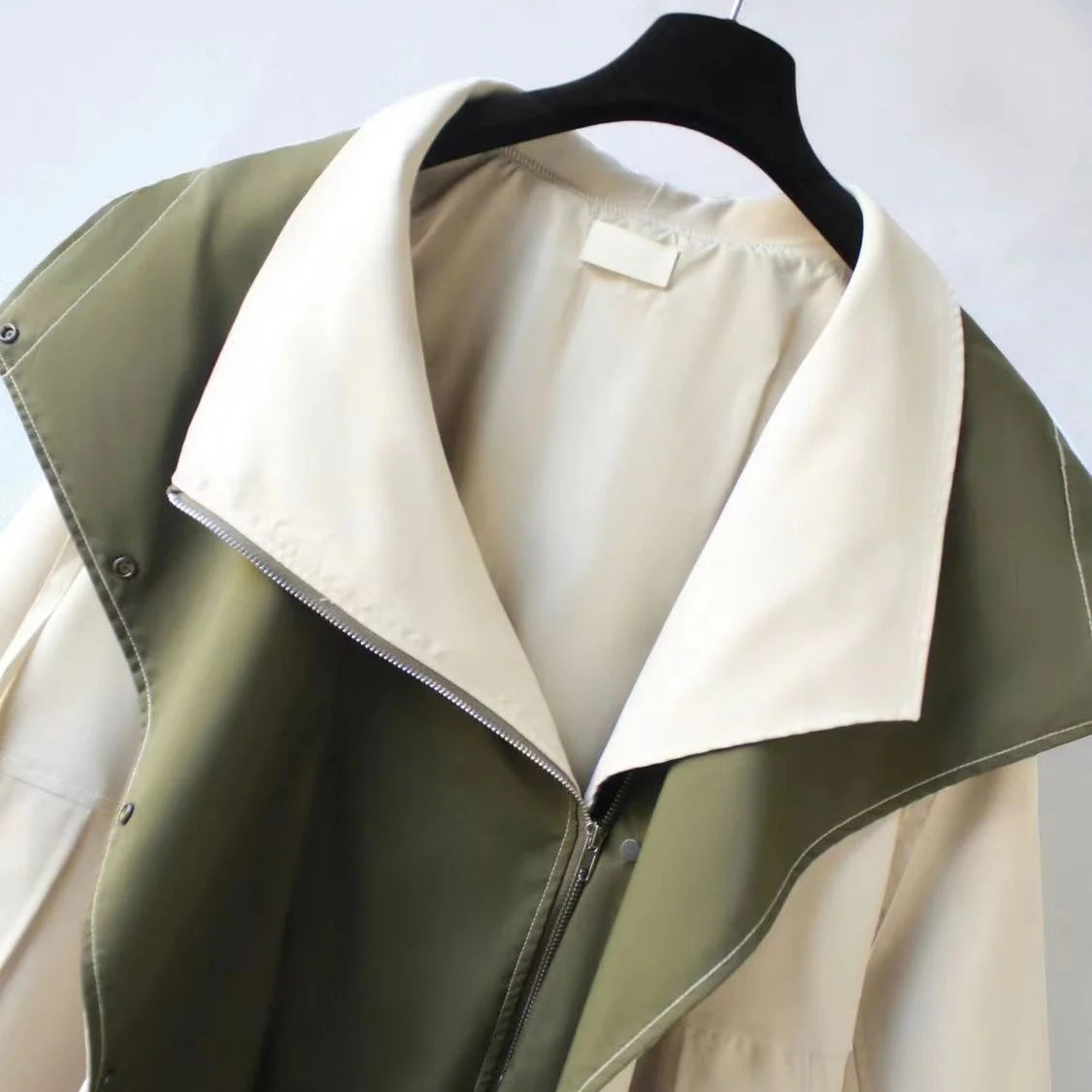 Meadow - Zweifarbige Windbreaker-Trenchjacke für Damen
