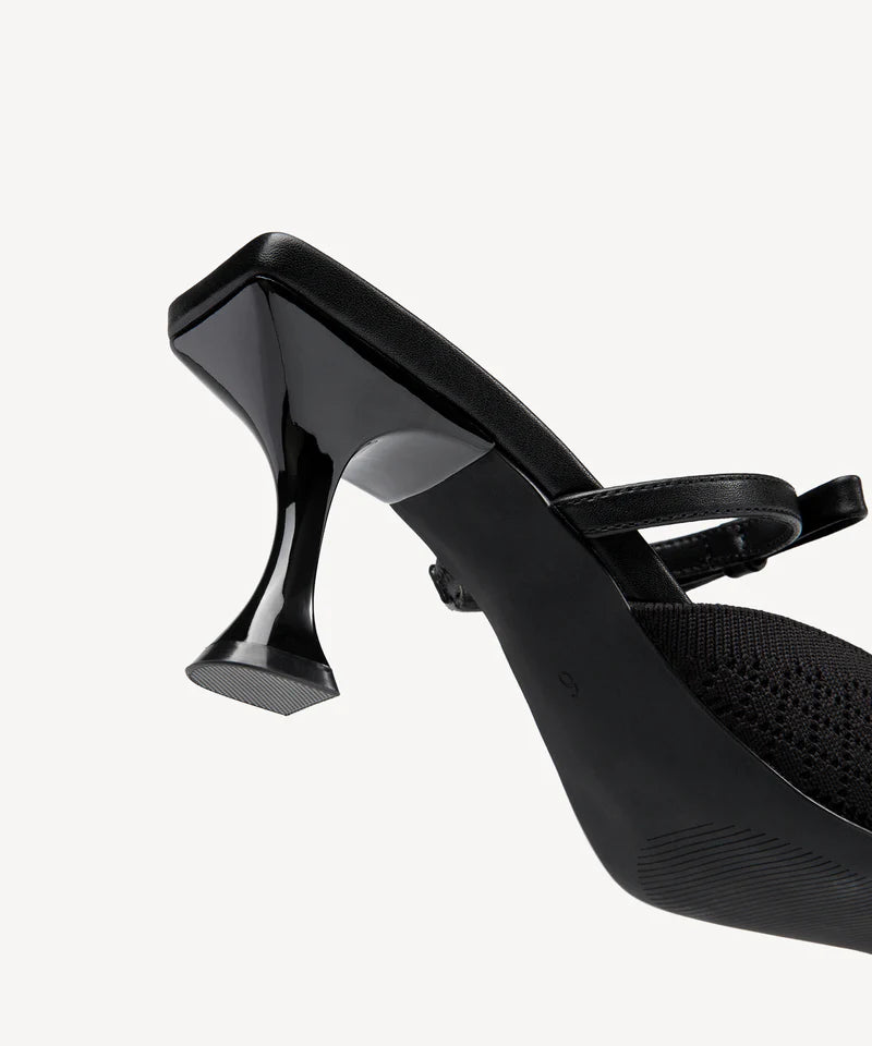 Bowtention spitze Mules mit Absatz